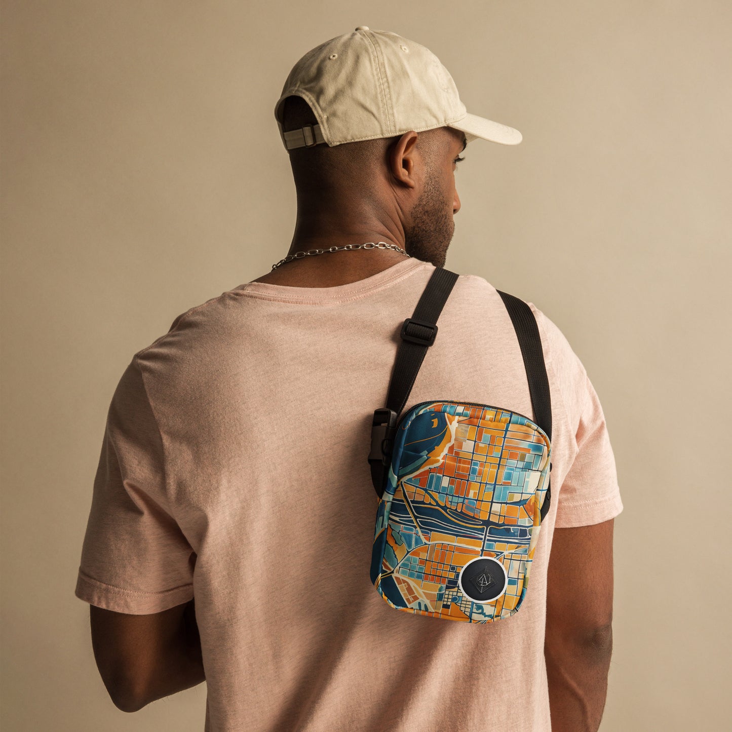 Utility crossbody bag