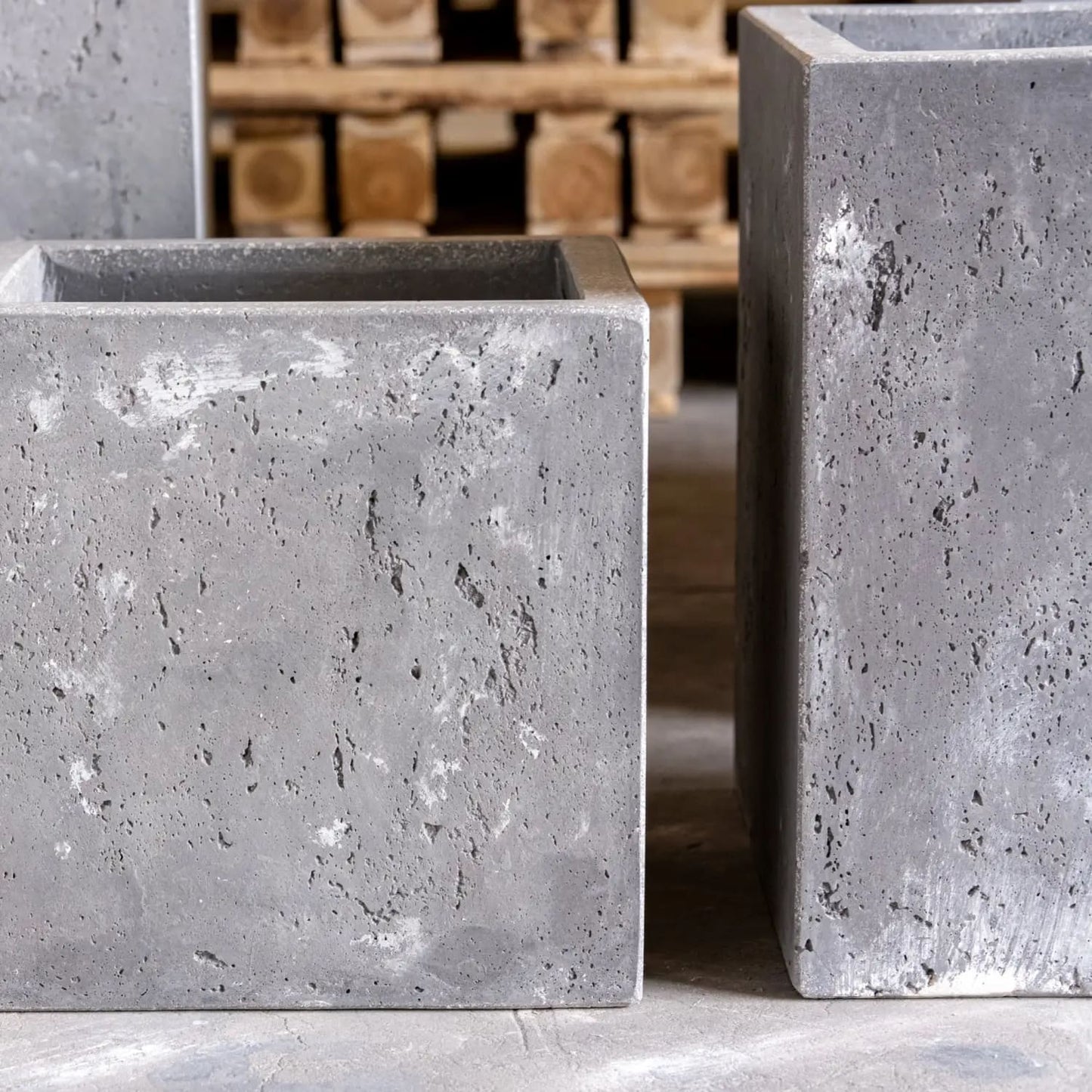 Onyx Dusk 55cm Concrete Cube Planter 115L Square Pot Large Plant Vessel Black Grey-4