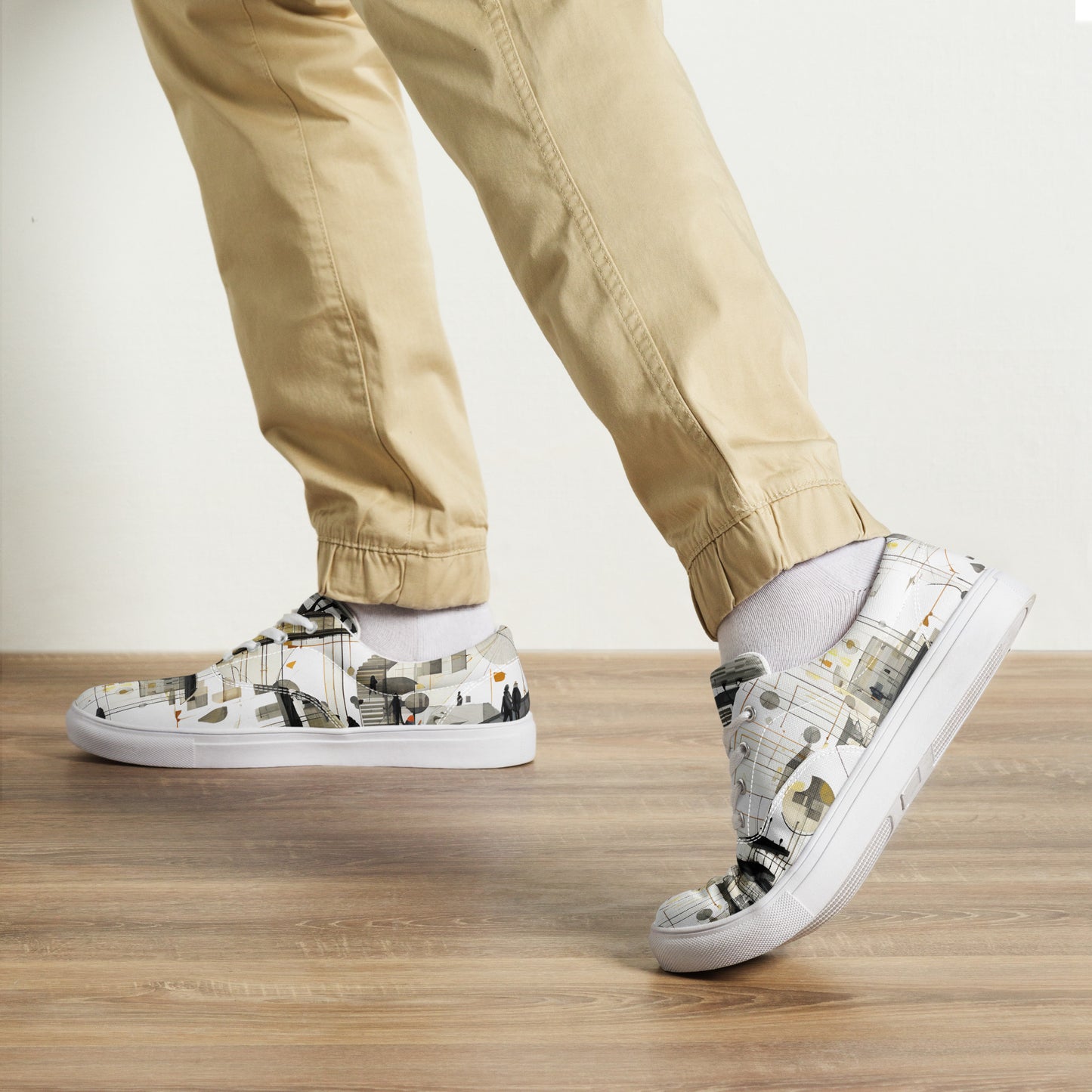 Men’s lace-up canvas shoes