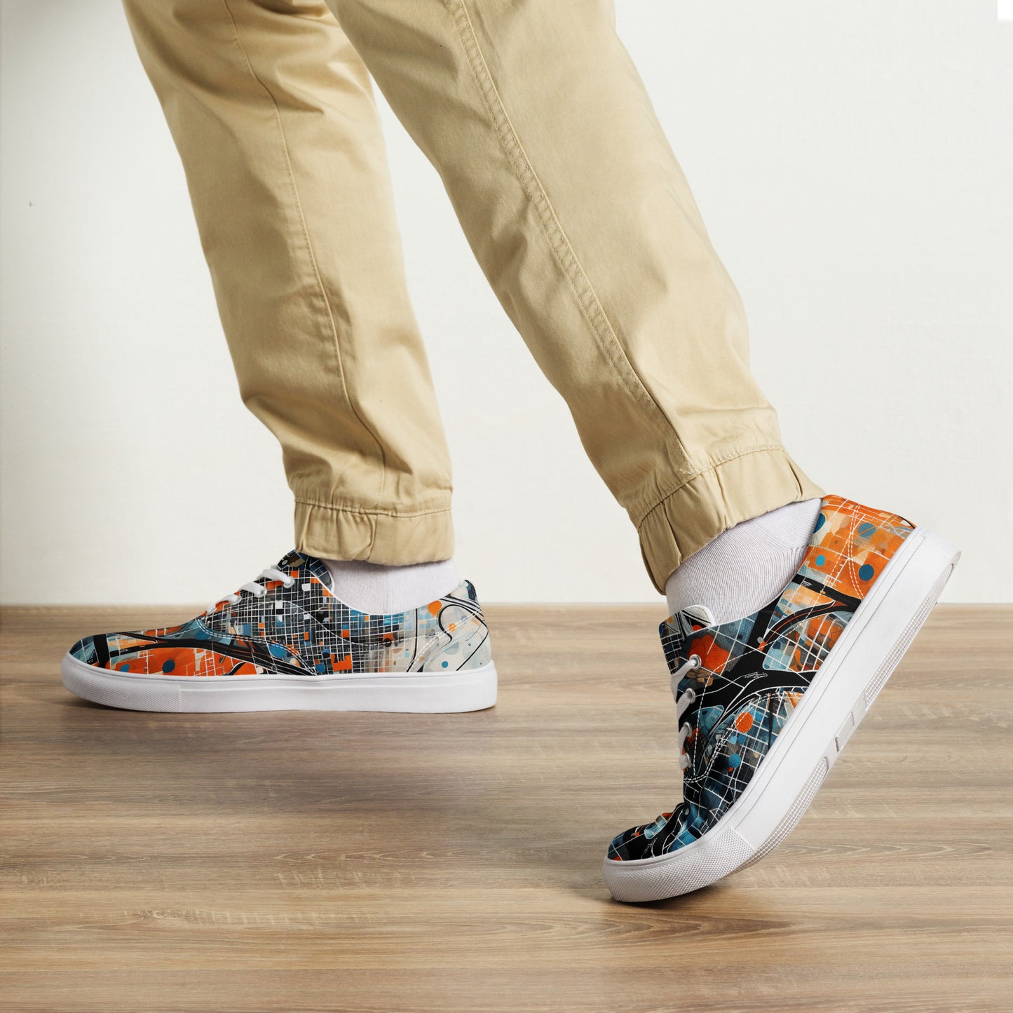 Men’s lace-up canvas shoes