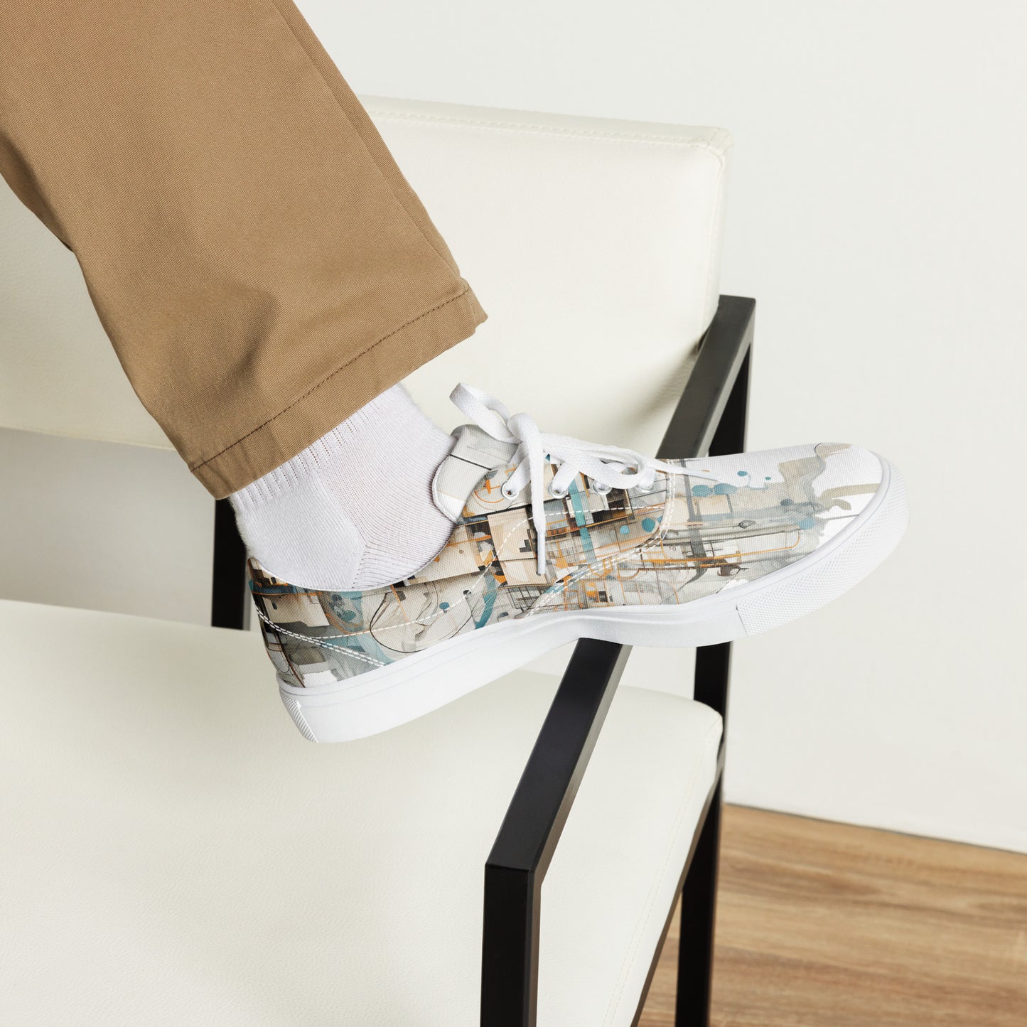 Men’s lace-up canvas shoes