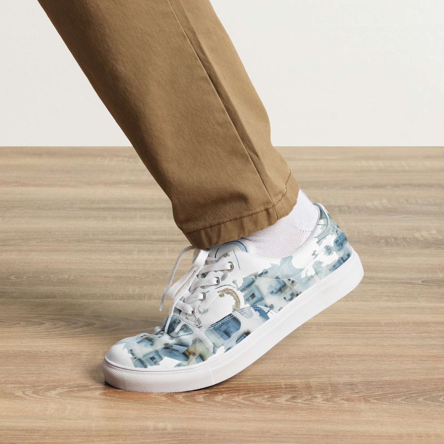 Men’s lace-up canvas shoes