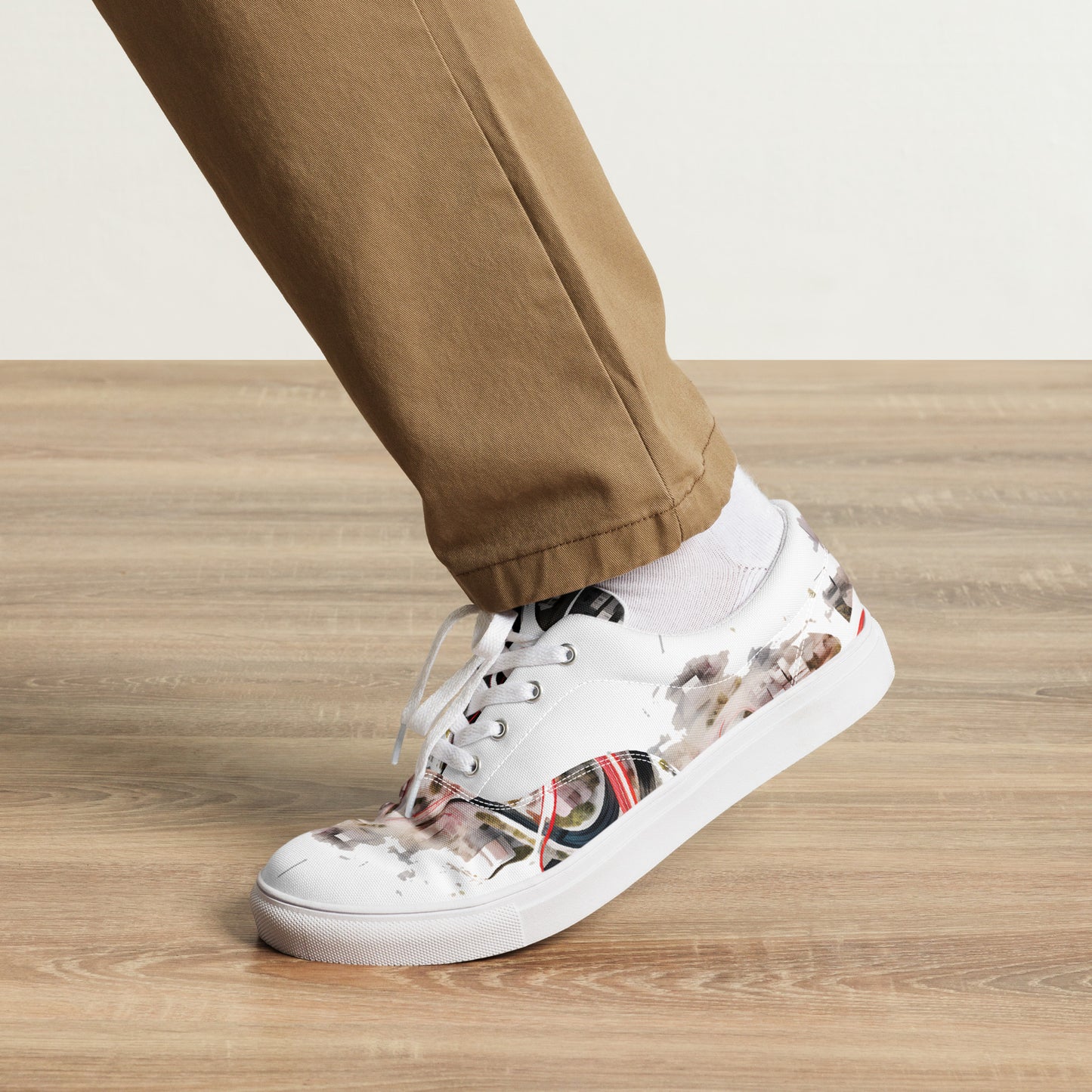 Men’s lace-up canvas shoes