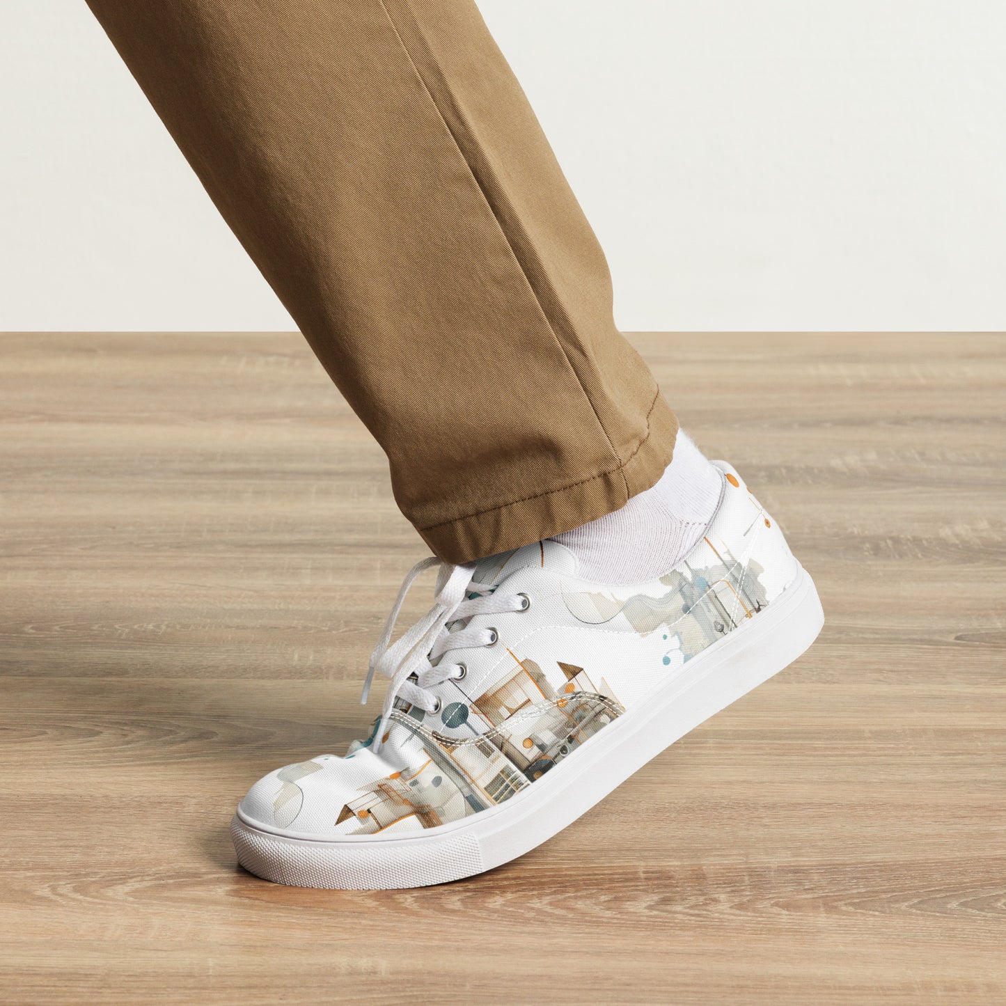 Men’s lace-up canvas shoes