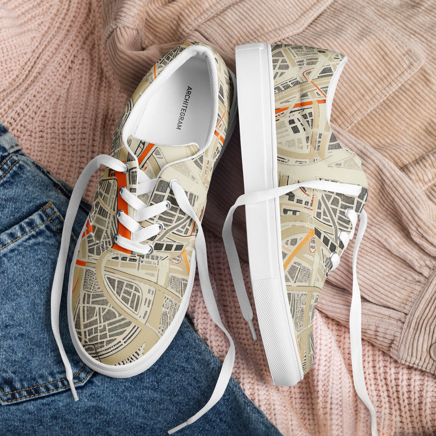 Men’s lace-up canvas shoes