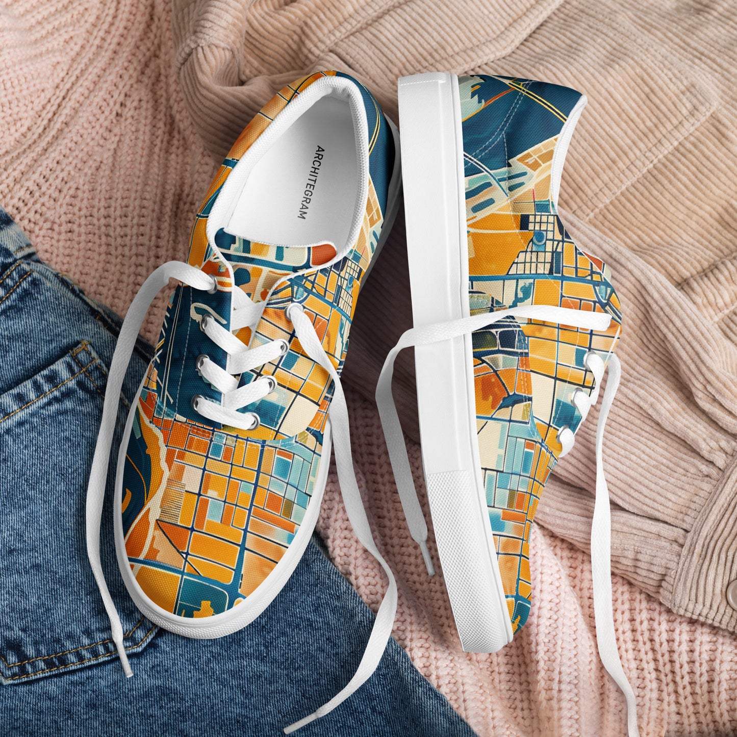 Men’s lace-up canvas shoes