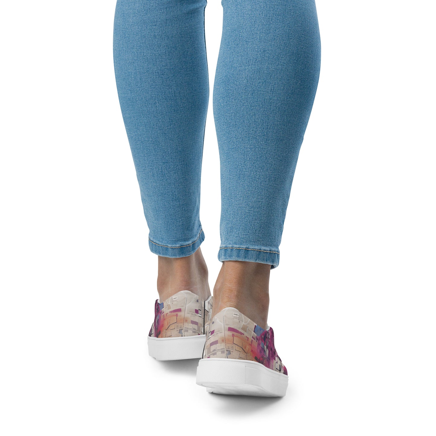 Women’s slip-on canvas shoes