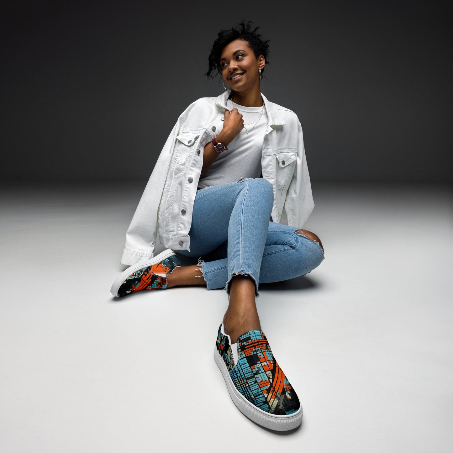 Women’s slip-on canvas shoes