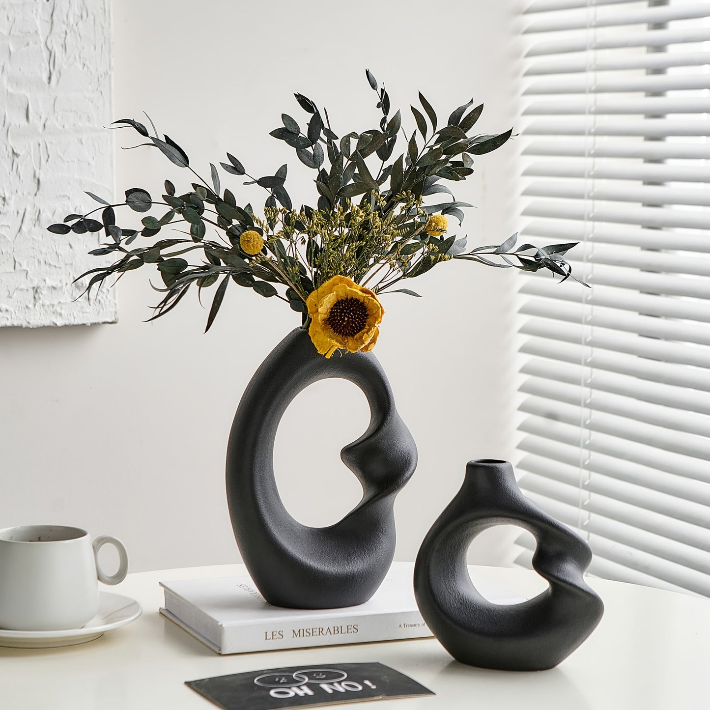 Set of 2 Ceramic Vases for Modern Home Decor - Matte Finish Pampas Flower Vases - Minimalist Nordic Boho Style - Perfect for Weddings, Parties, Living Rooms, Offices, and Bedrooms - Great Gift Idea