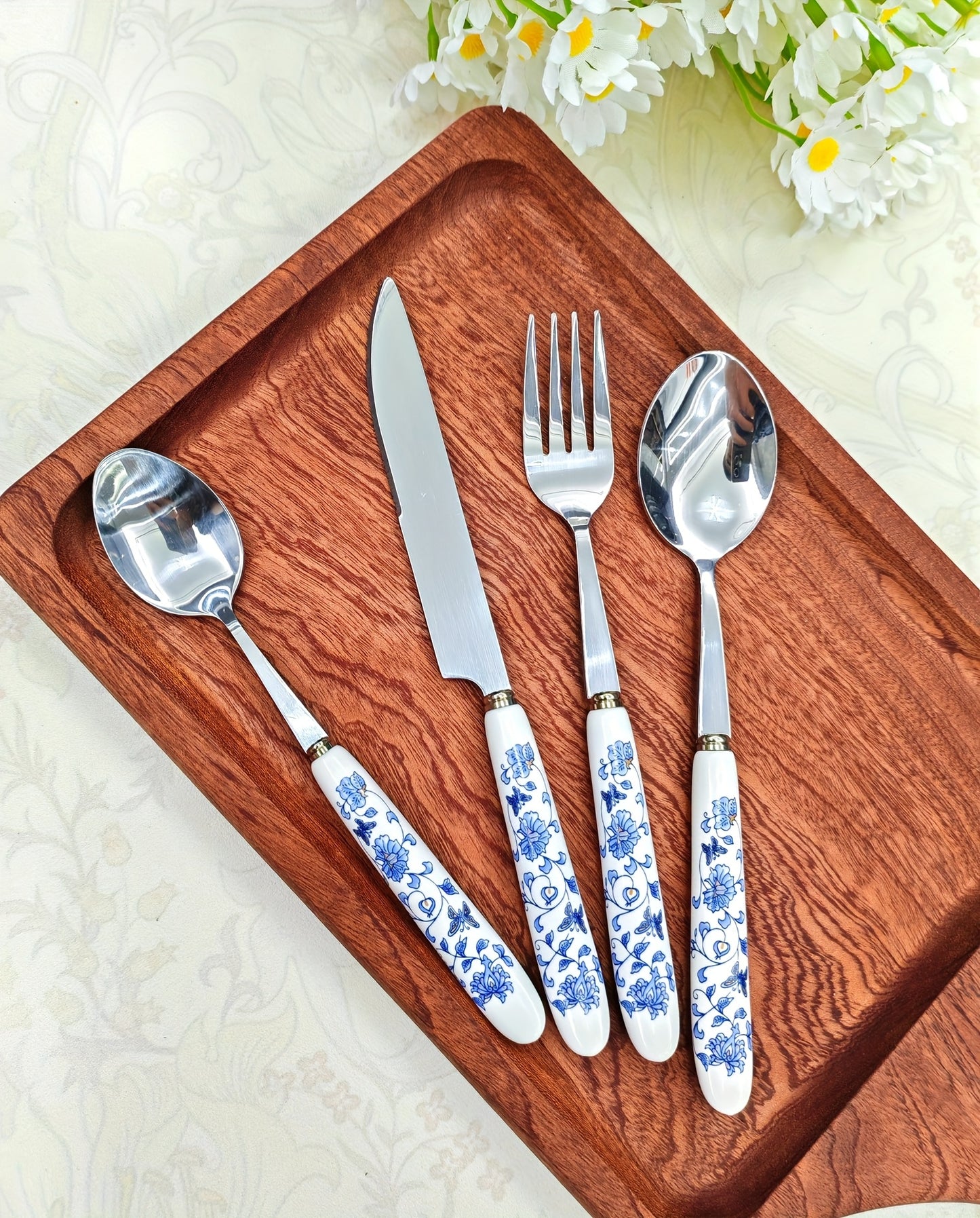 4/24pcs Blue and White Porcelain Ceramic Handle Silverware | Elegant Steak Forks, Table Knife, Spoons, Polished 410 Stainless Steel, Suitable for Restaurants, Kitchens, Daily Dining, Parties, Holiday Gatherings