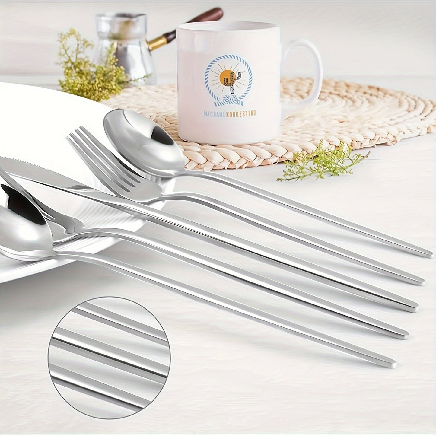 Mirror Polished Western Tableware Set 16pcs, Stainless Steel Tableware Set for 4 People, Including 4 Dinner Knives, 4 Dinner Forks, 4 Dinner Spoons, 4 Teaspoons, Suitable for Home Kitchen and Restaurant, Dishwasher Safe