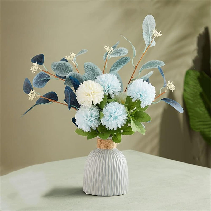 2 Pcs White Modern Nordic Plastic Vases, Simple Tabletop Water Bottles for Home Living Room & Dining Table Decor, Creative Artistic Party Decoration Pieces with Birthday Decor Accents