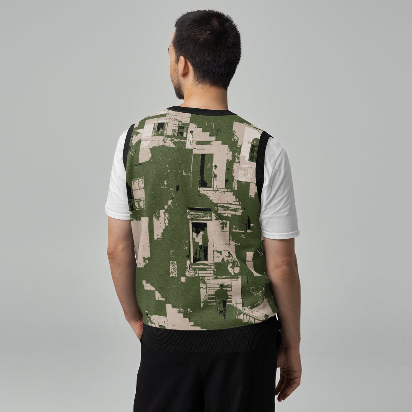 Tetrix Urban Collage – Knitted V-Neck Vest