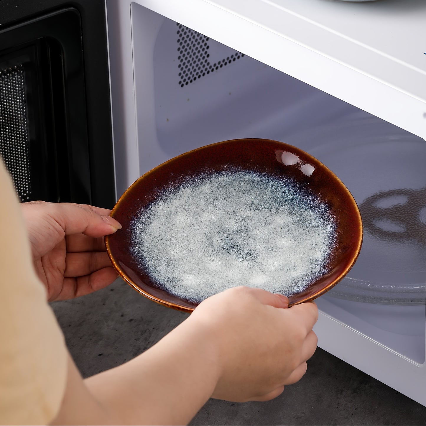 Irregular Oval Dinnerware Set (11-Piece) – Serving Platter, Dessert Plates, Bowls & Saucers