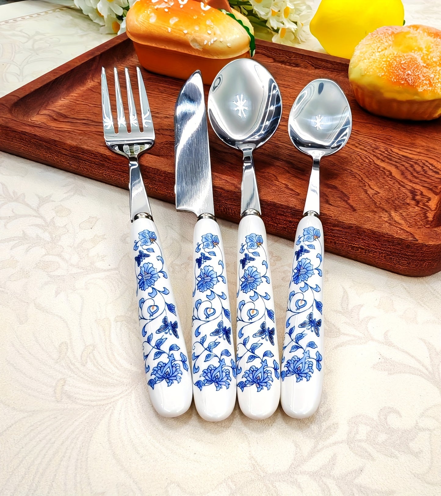 4/24pcs Blue and White Porcelain Ceramic Handle Silverware | Elegant Steak Forks, Table Knife, Spoons, Polished 410 Stainless Steel, Suitable for Restaurants, Kitchens, Daily Dining, Parties, Holiday Gatherings