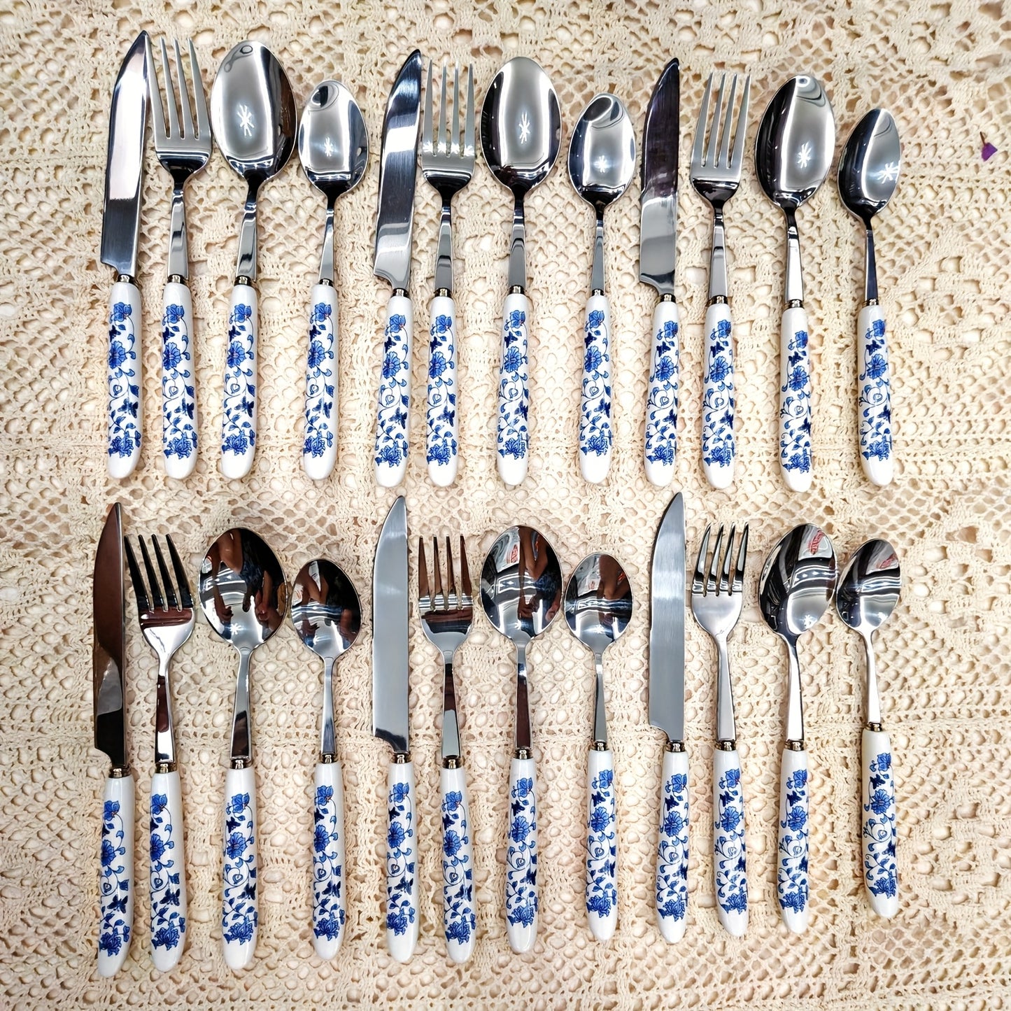 4/24pcs Blue and White Porcelain Ceramic Handle Silverware | Elegant Steak Forks, Table Knife, Spoons, Polished 410 Stainless Steel, Suitable for Restaurants, Kitchens, Daily Dining, Parties, Holiday Gatherings