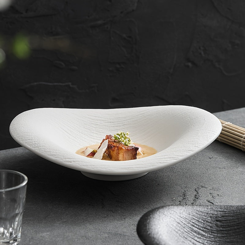 Modern Irregular Oval Plate (1 Piece) – Textured Ceramic Serving Plate