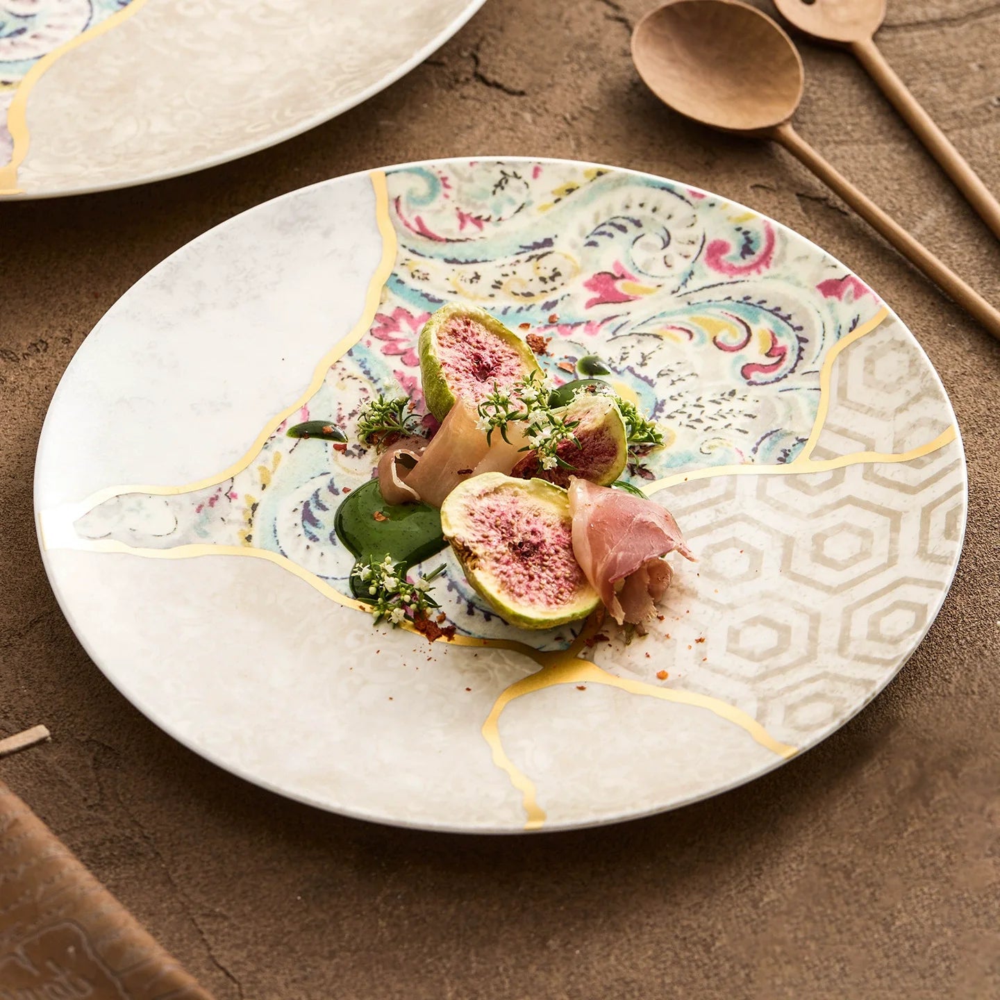 Silk Brocade Gold-Thread Shallow Plate Artisanal Porcelain Luxury Dinnerware