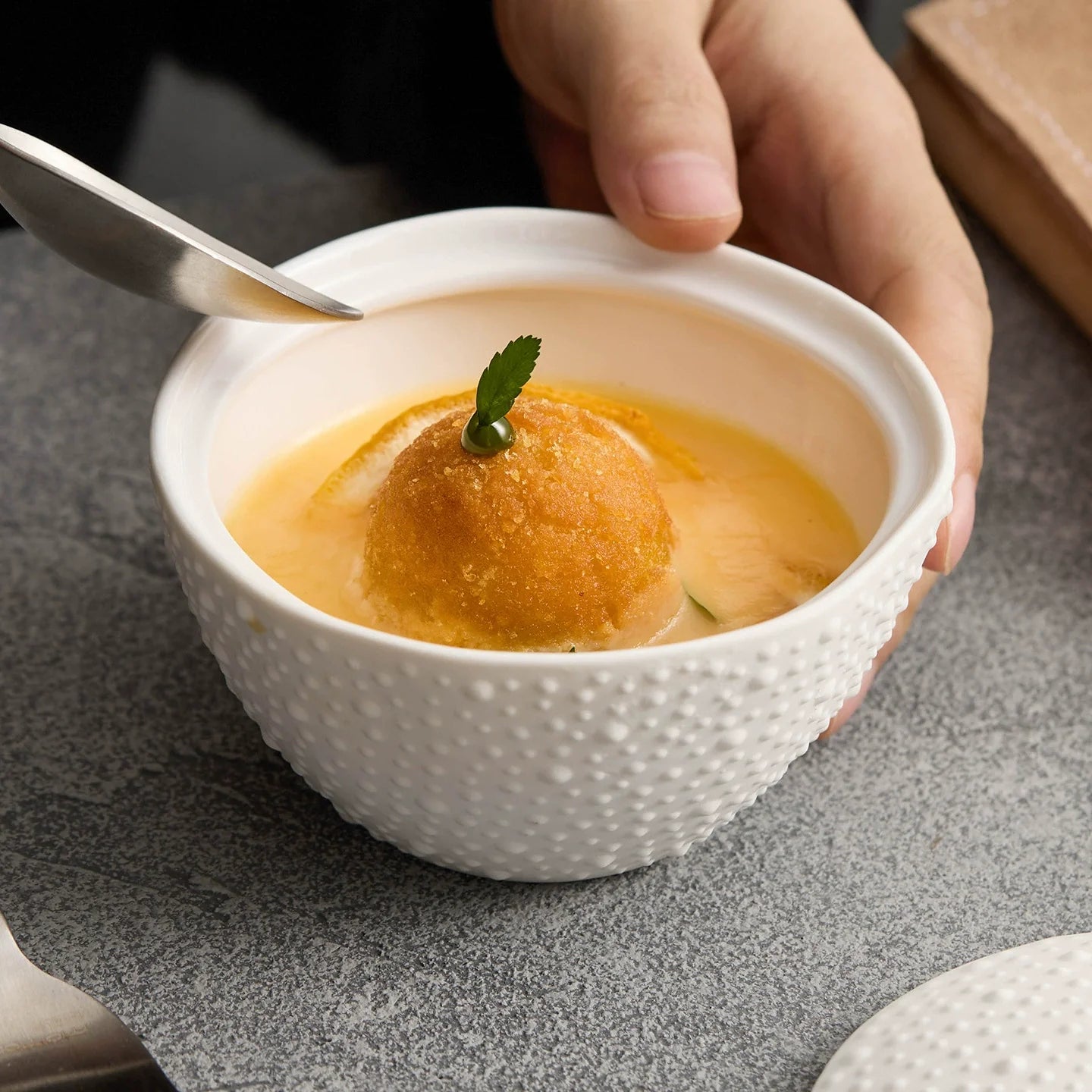 Matte Sea Urchin Texture Ceramic Bowl with Lid - Modern Dessert Cups