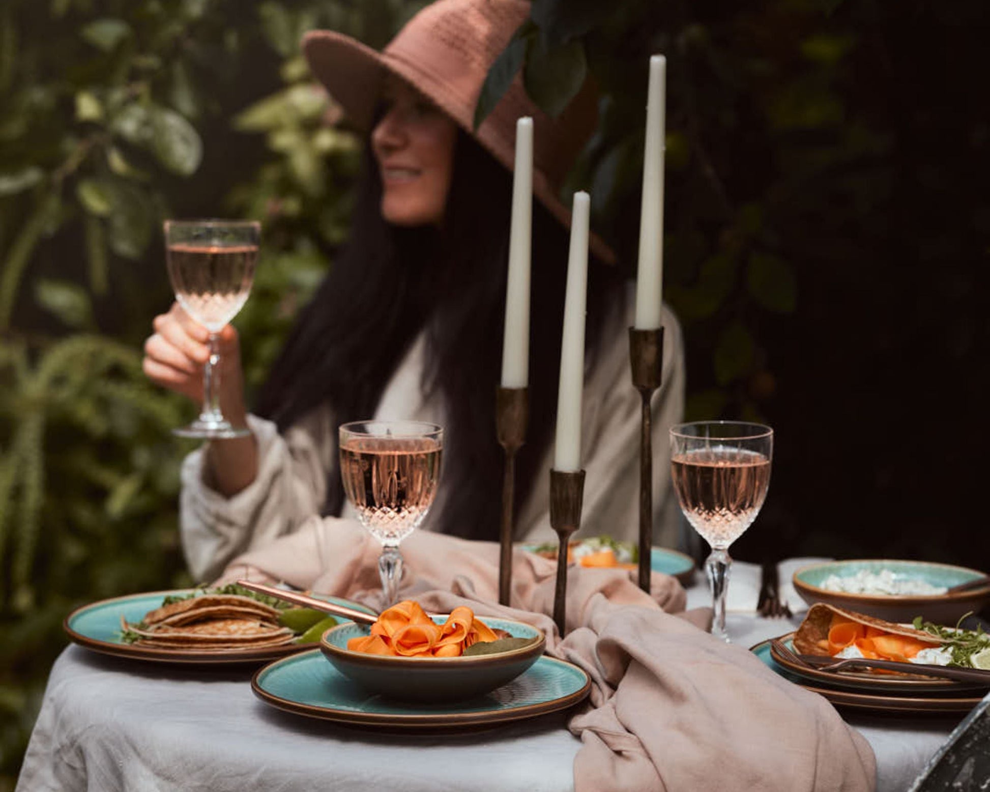 Josephine Porcelain Round Plate Lake Blue 20cm Starter Size-4