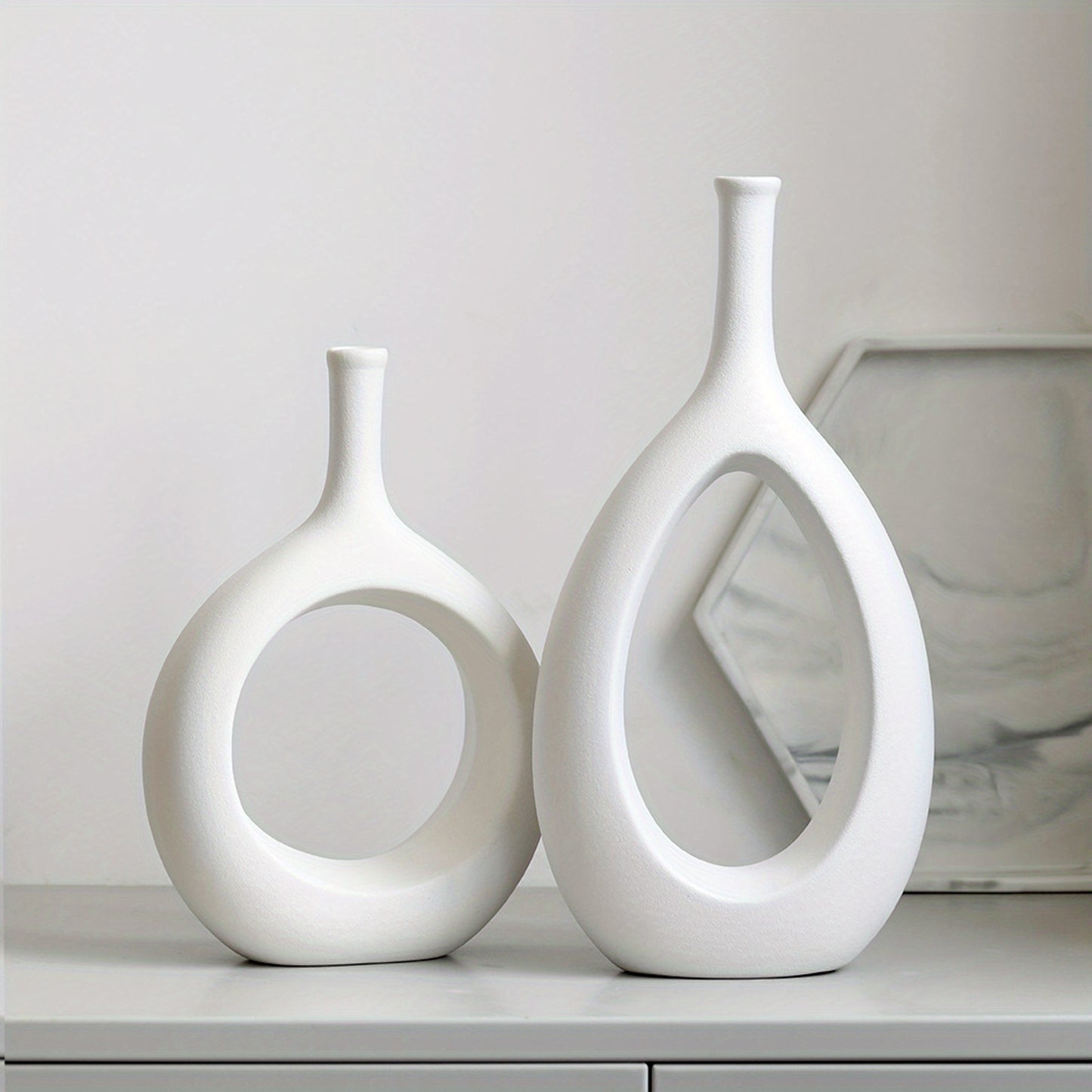 2pcs Ceramic Flower Vase, Hollow Oval Vase For Home Décor Office Decoration, Modern Geometric Vases Figurines Ornament For Living Room Bedroom Dining Table