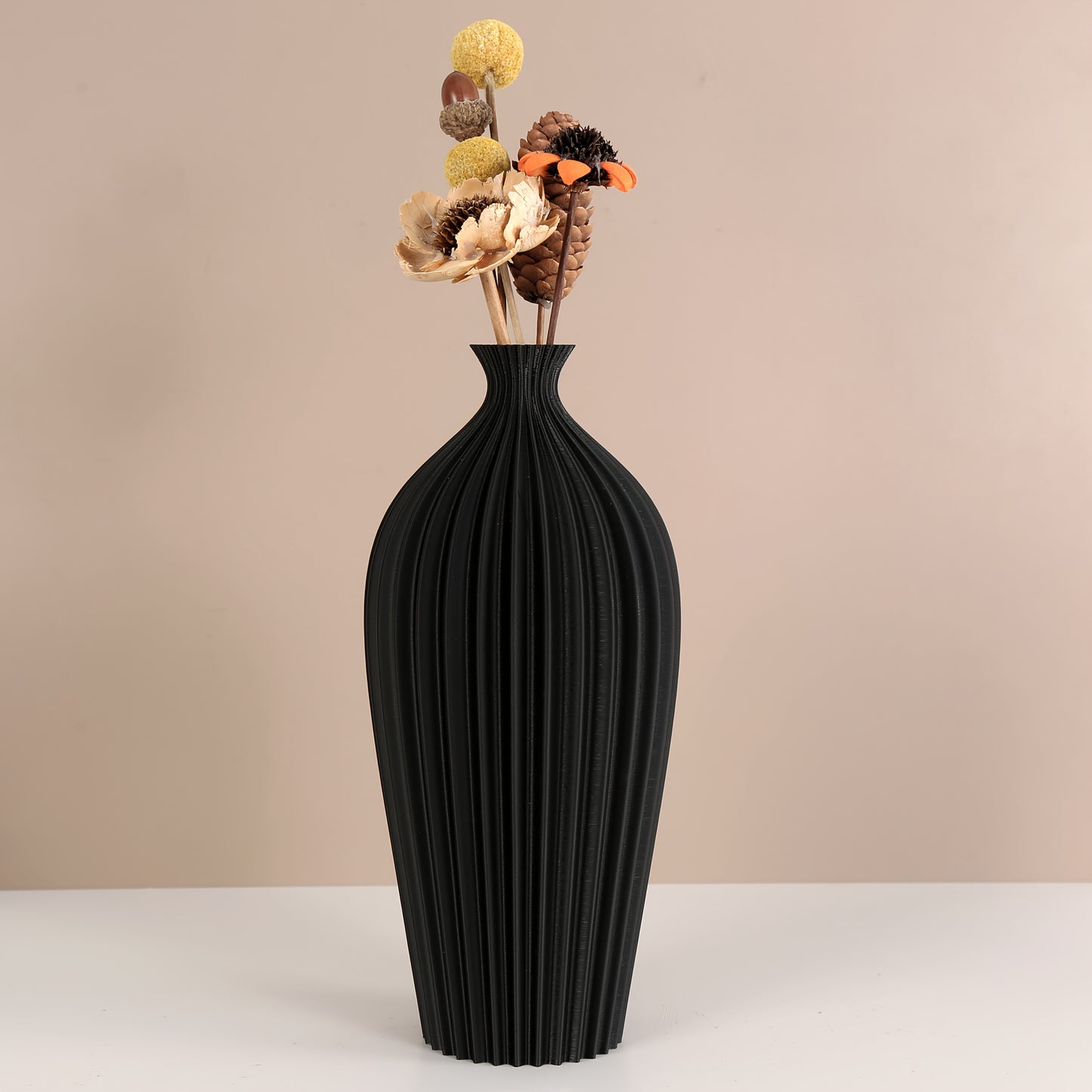 An Elegant Bohemian-Style Vase, Featuring a Creative Design, Perfect for Enhancing The Decor of a Home Office, Suitable for Both Dried And Fresh Flowers, Ideal for Tabletop Display