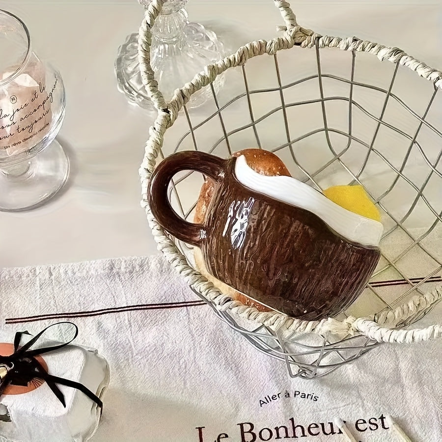 A Ceramic Coffee Mug Designed Like a Coconut Shell, Complete with a Spoon. This Novelty Tropical Mug Is Perfect for Afternoon Tea, Yogurt, And Fruit. It Is Safe for Both The Dishwasher And Microwave