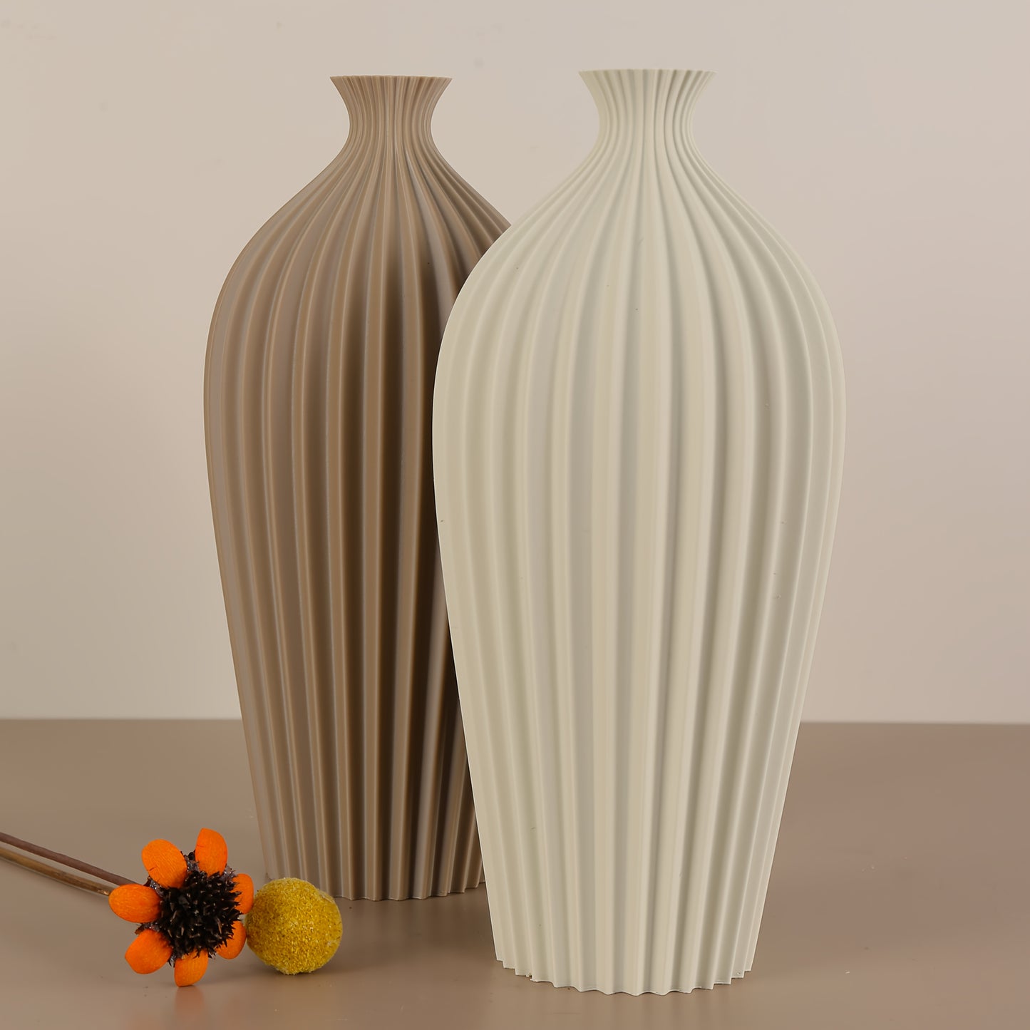 An Elegant Bohemian-Style Vase, Featuring a Creative Design, Perfect for Enhancing The Decor of a Home Office, Suitable for Both Dried And Fresh Flowers, Ideal for Tabletop Display