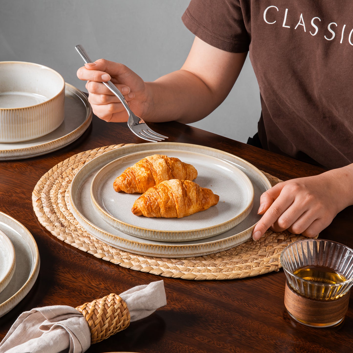 Striped Cream Beige Reactive Glaze Dinnerware Set (12-Piece Ceramic Stoneware)