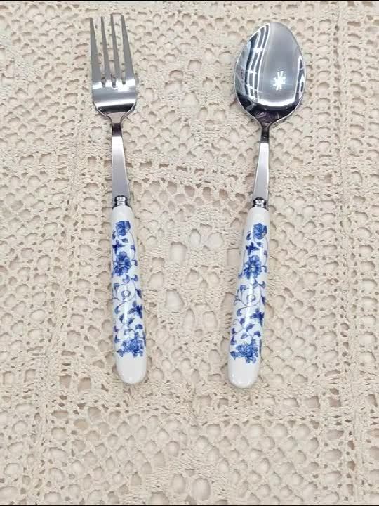 2/12pcs Blue And White Porcelain Handle Silverware Stainless Steel Tableware, Unique And Elegant Forks And Spoons, Beautiful Old-Fashioned Porcelain, Suitable for Restaurants, Kitchens, Daily Dining, Gatherings, And Holiday G
