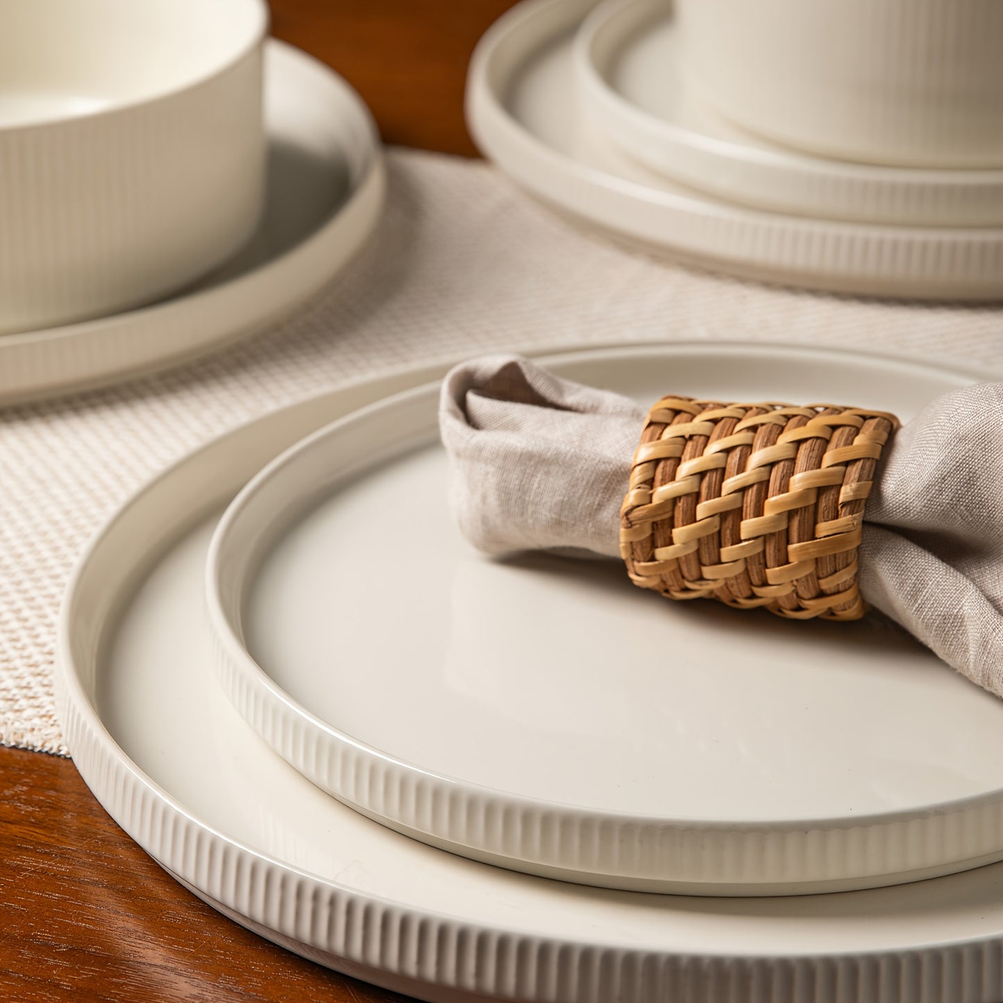 White Reactive Glaze Stoneware Dinnerware Set (12-Piece) – Chip & Scratch Resistant